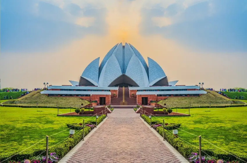 Private Guide Cost in Delhi Per Day