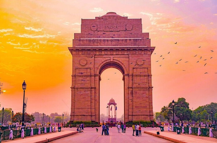 Tour Guide Services in Delhi | Licensed English Speaking Guides